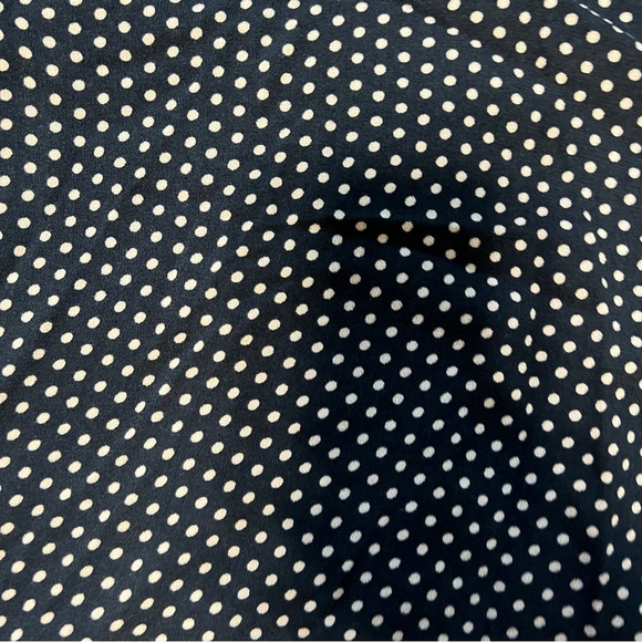 Rewind dark navy with white polka dots button up short sleeves size small - Picture 7 of 8